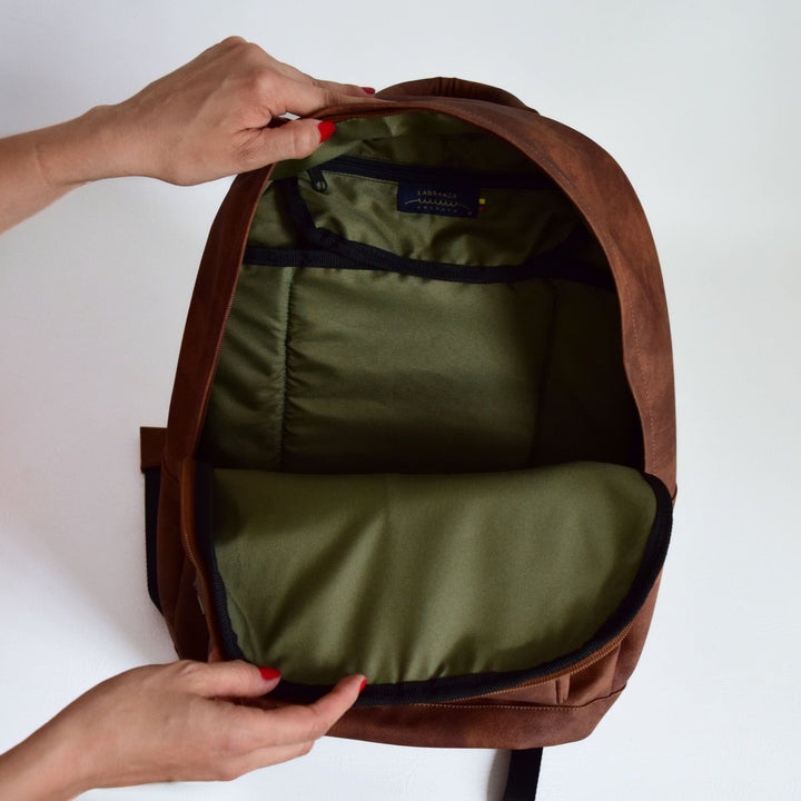 Morral Fernando